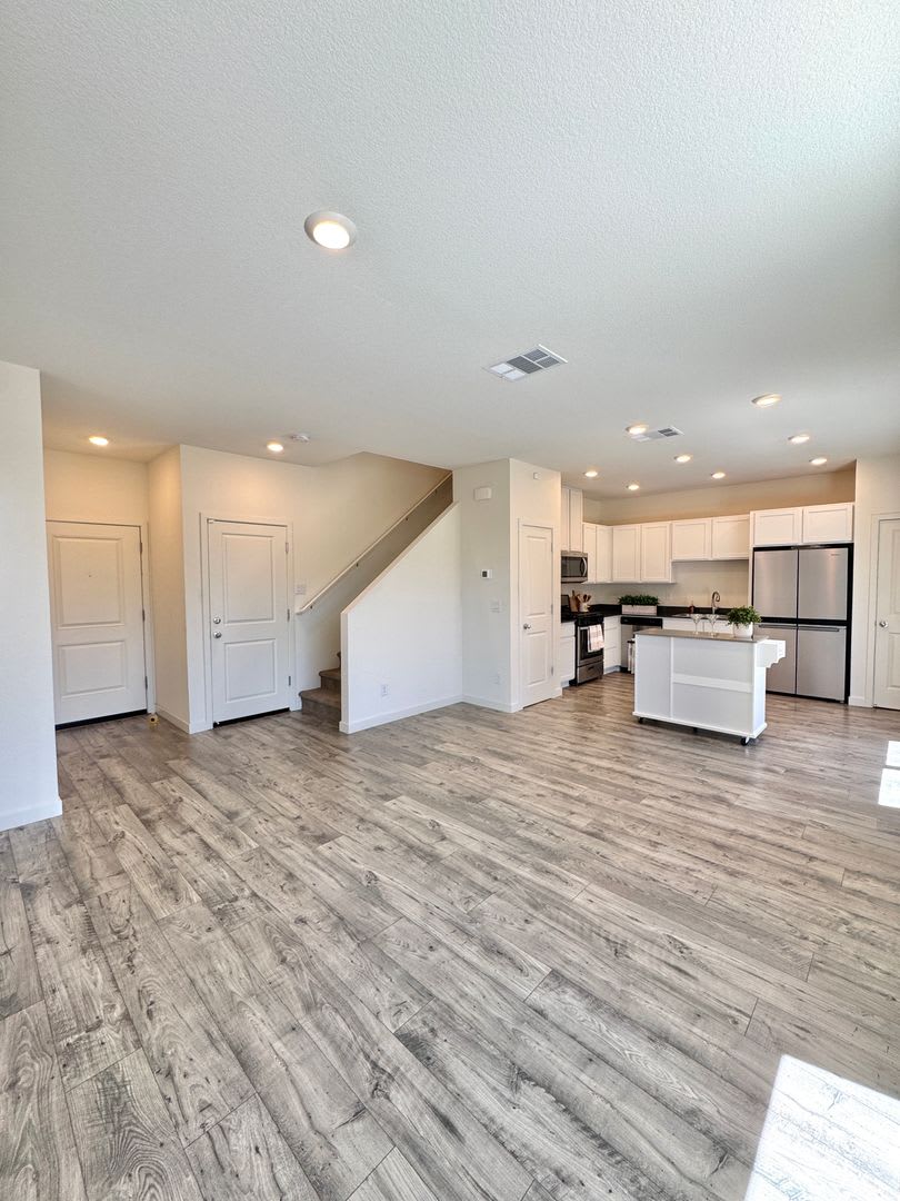 Beautiful Newer 3 Bedroom Townhome In The North Valleys – photo 5