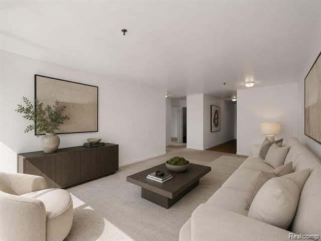 1001 W Jefferson Avenue – photo 5