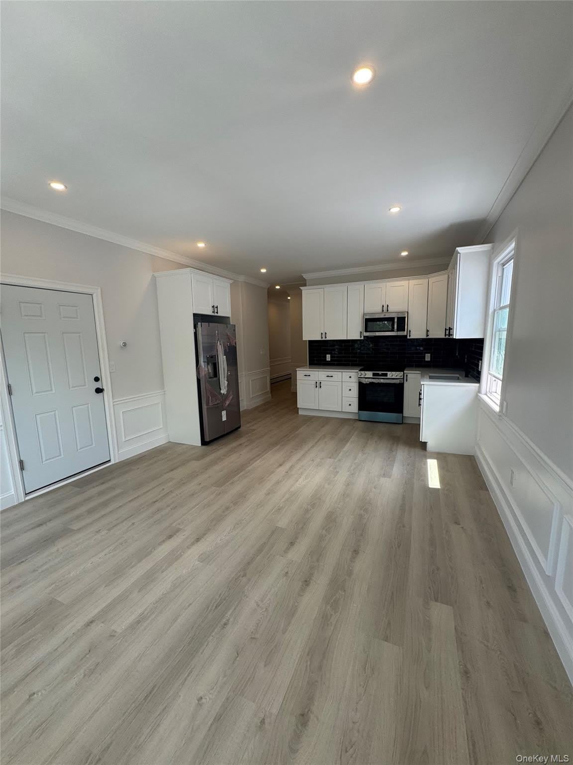 4370 Edson Avenue – photo 2