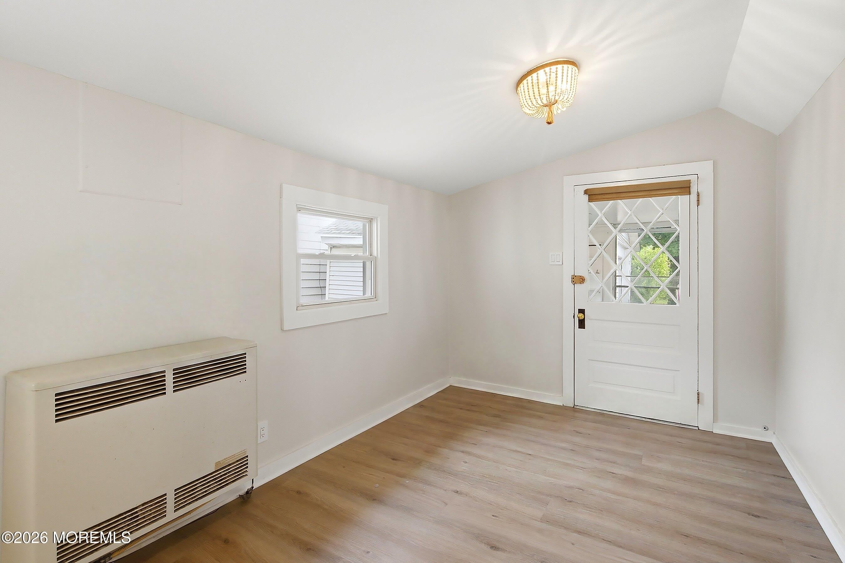 1208 Maplewood Road – photo 4