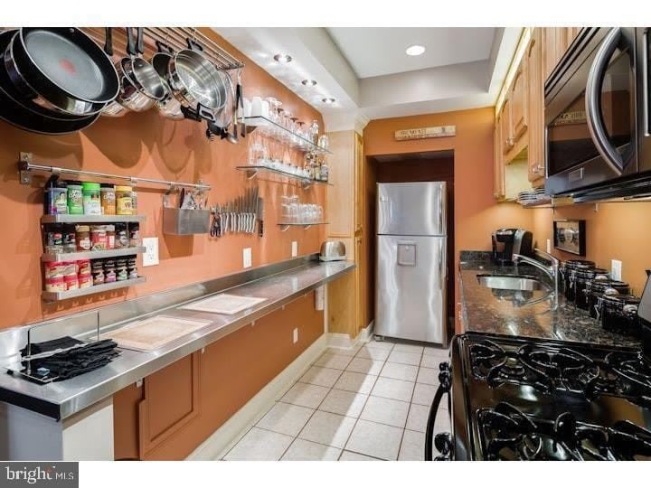 213 CHRISTIAN STREET – photo 5
