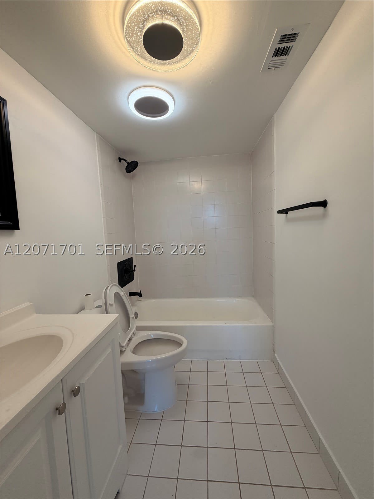 1010 NW 11th St – photo 5