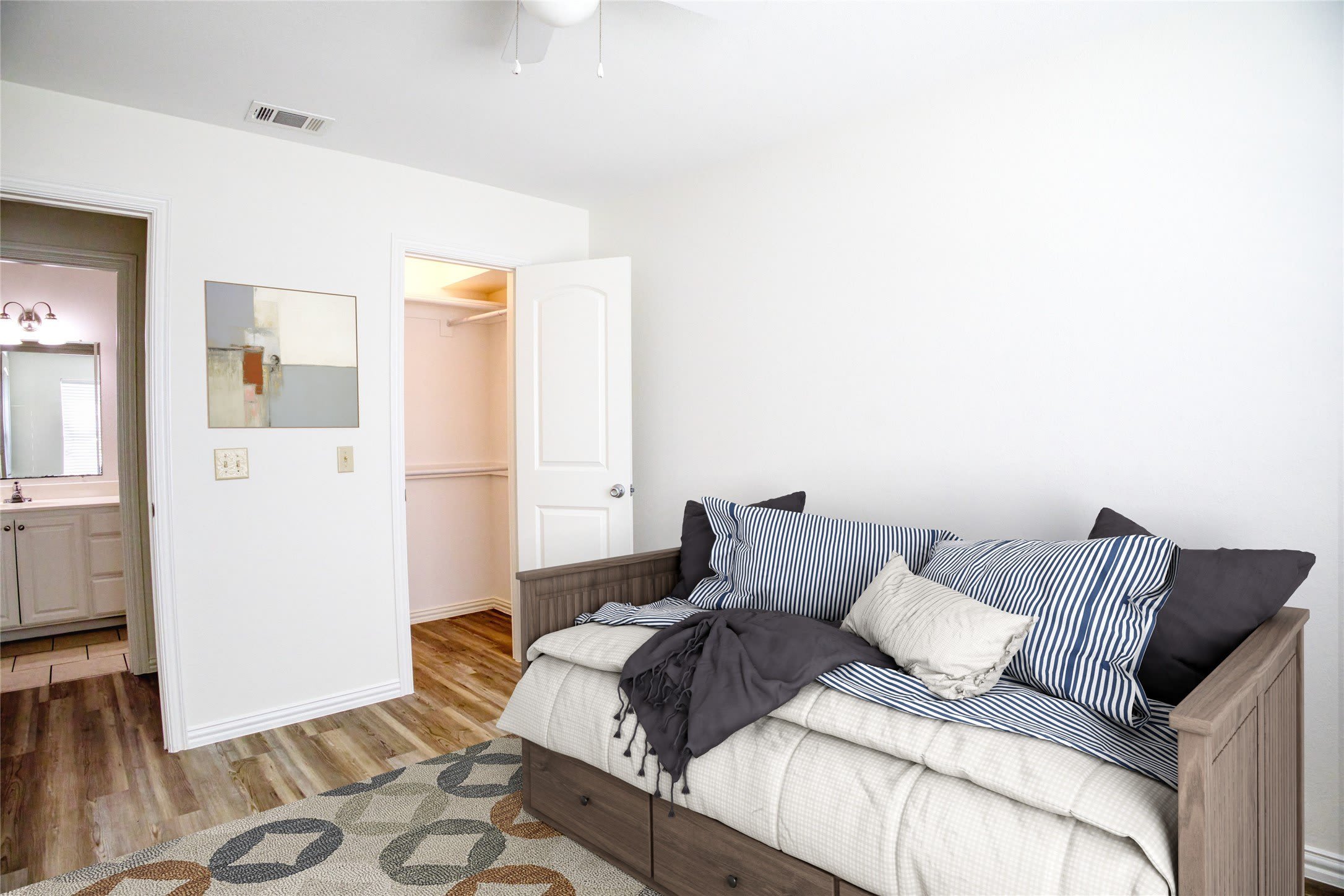1708 S Waco Street – photo 4