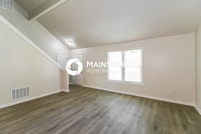 785 Redland Drive – photo 3