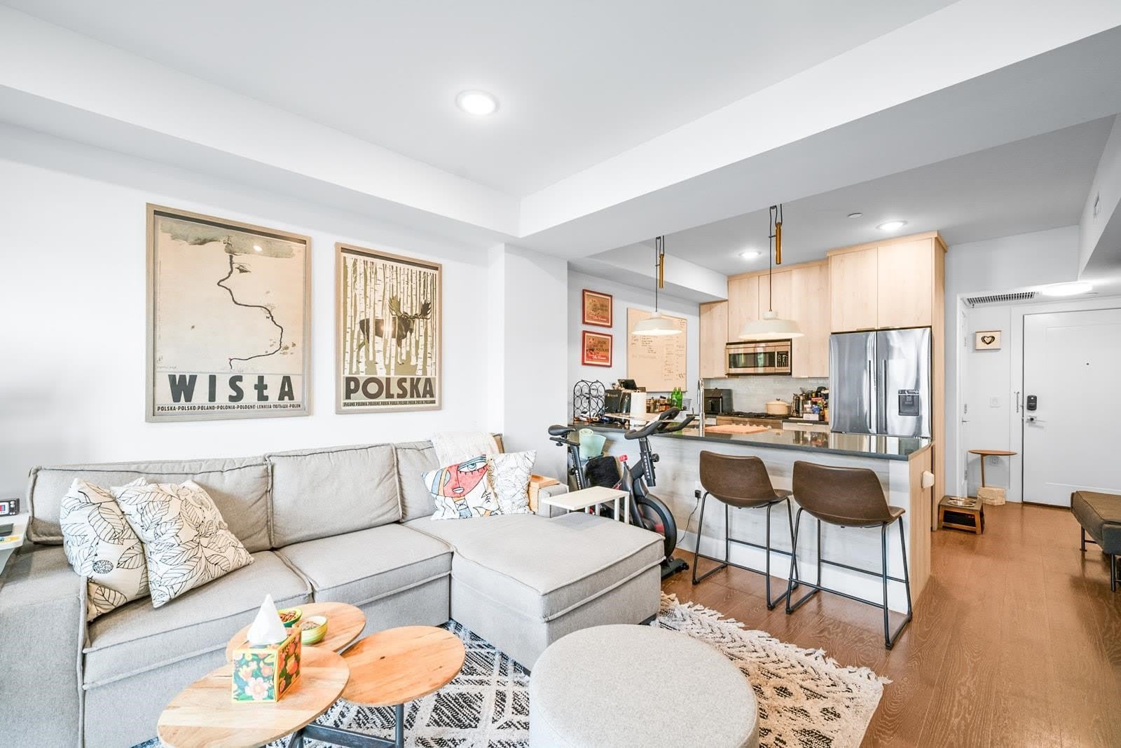 386 5Th St – photo 2