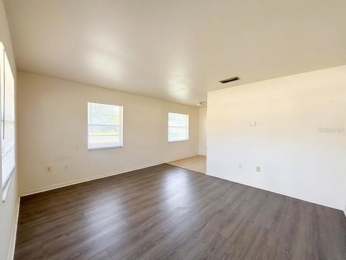 1240 JOSEPHINE Street – photo 2