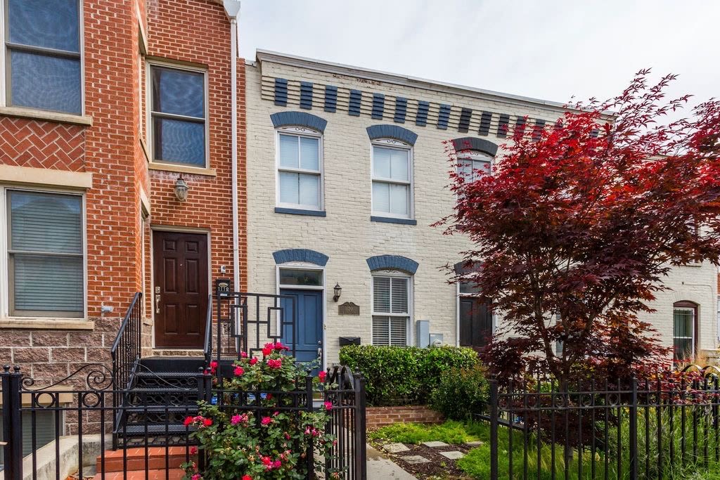 1120 K Street Southeast – photo 1