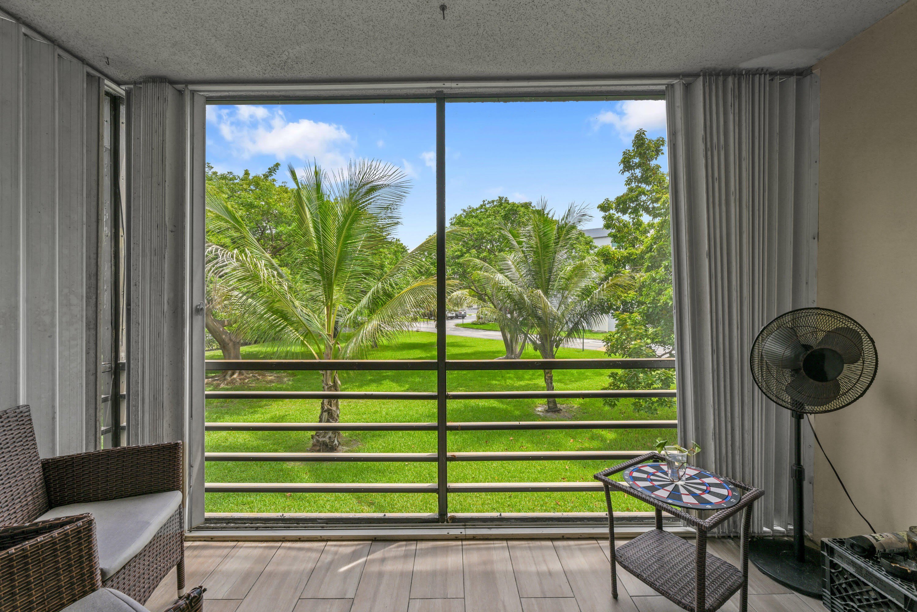 103 ROYAL PARK Drive – photo 5