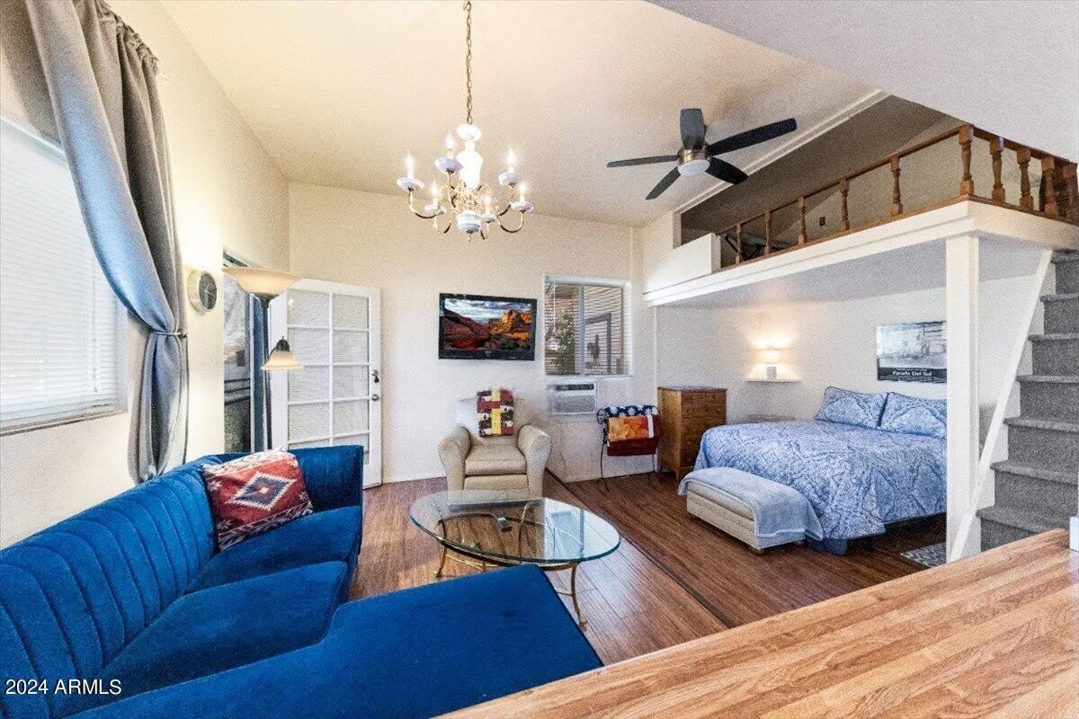 8507 E Hazelwood Street – photo 1