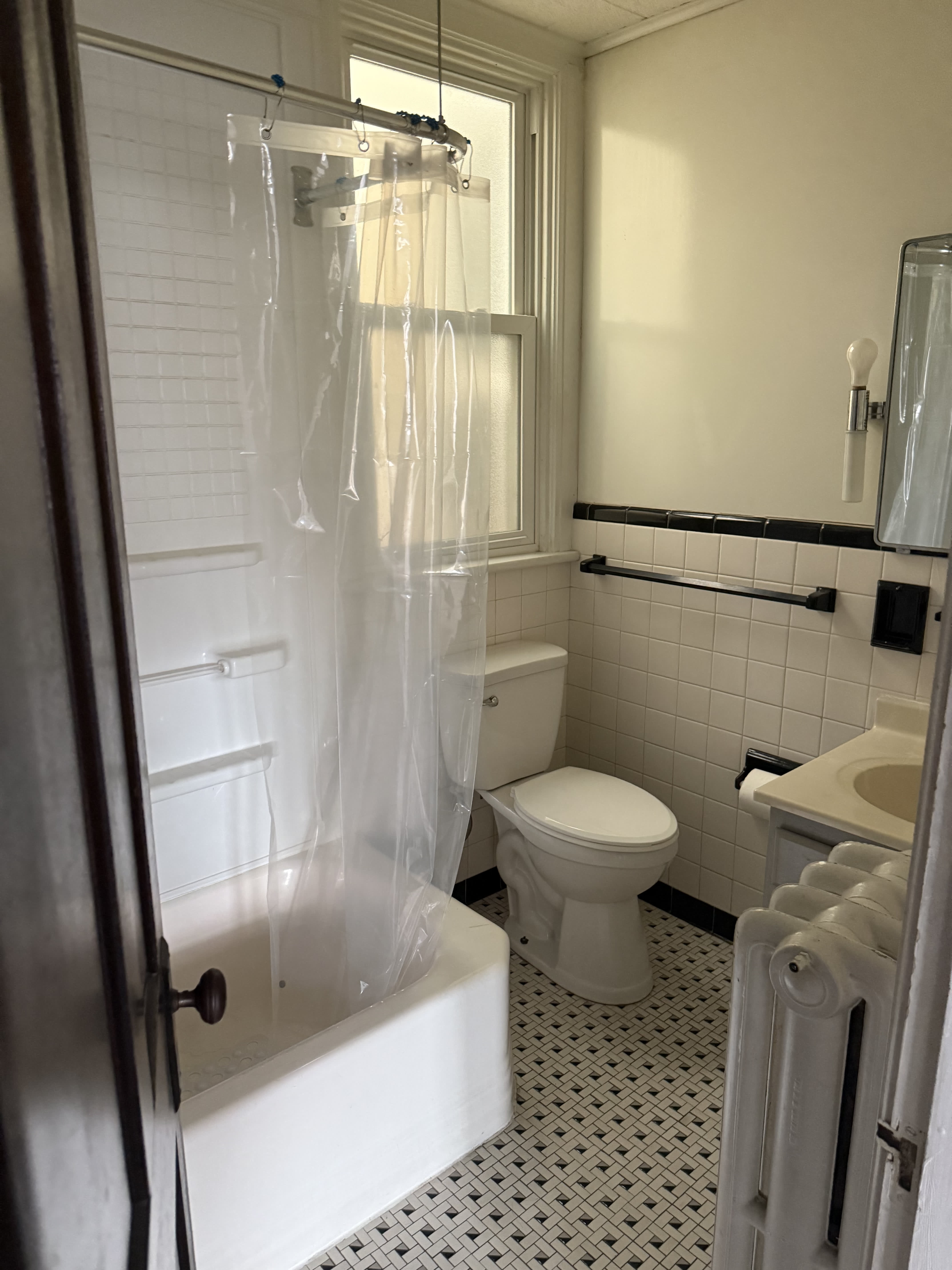 1 N Market St – photo 4