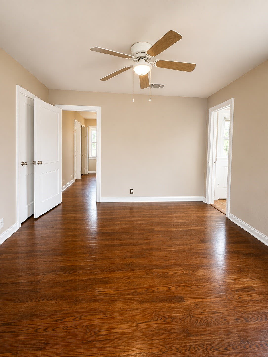 924 W Laurel Street – photo 3