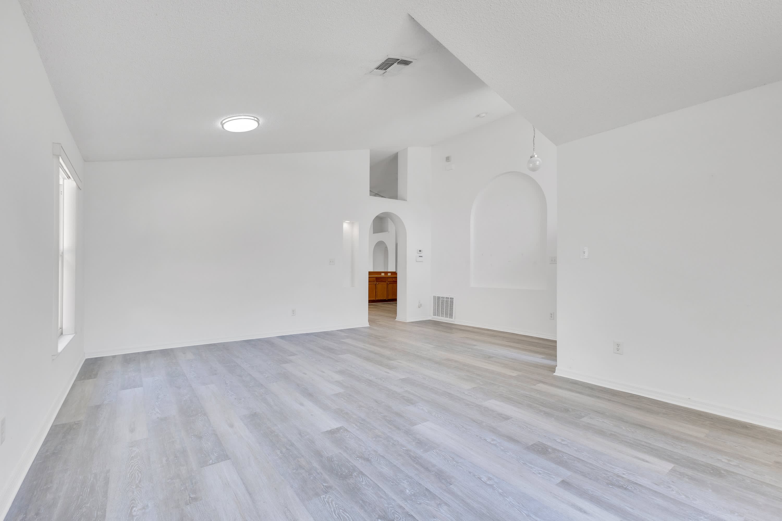7931 Oakstone Court – photo 5