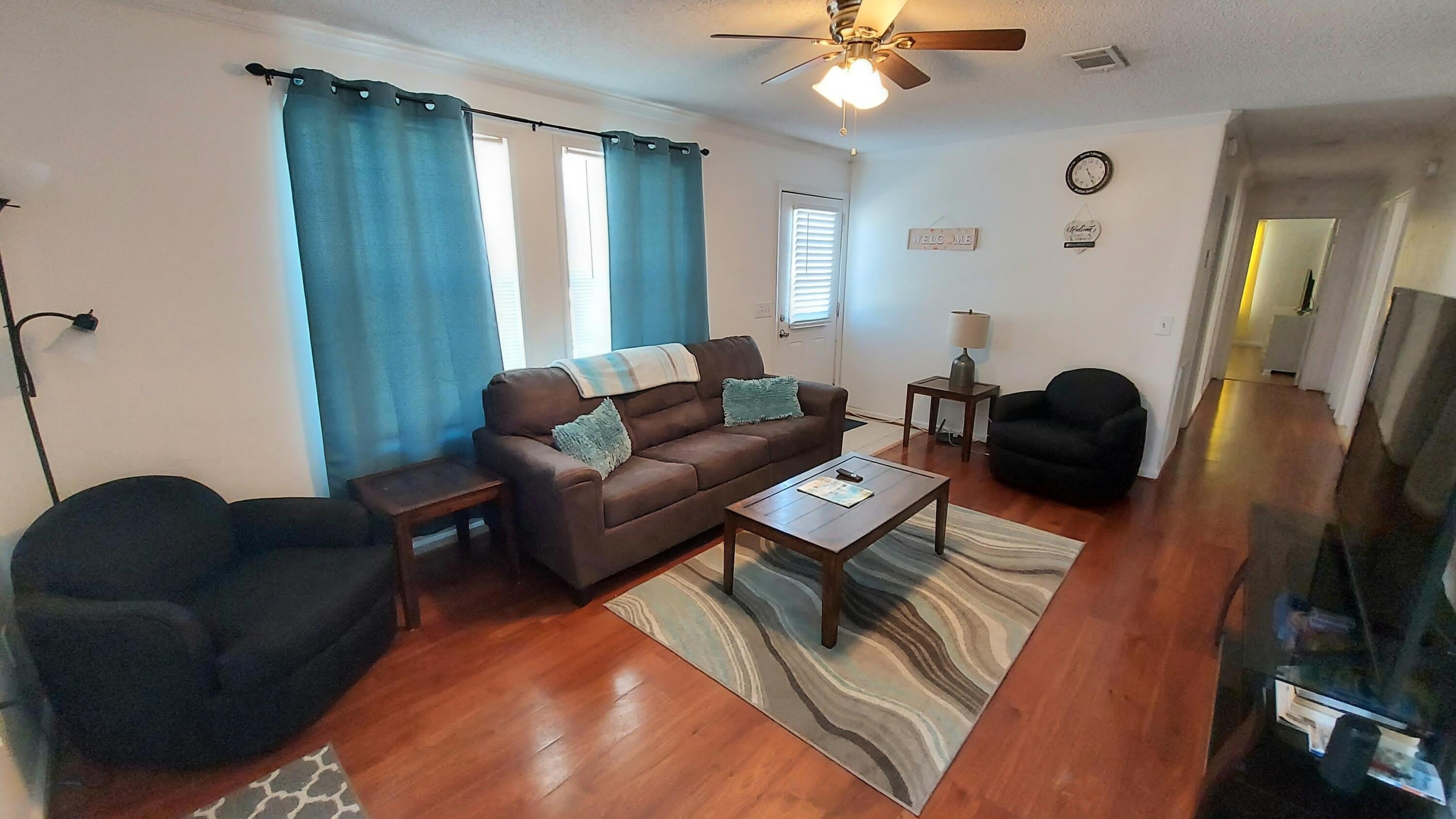 1401 W 9th Street – photo 3