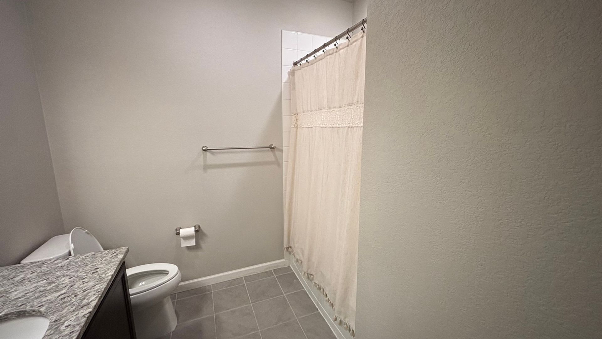 Charming 3BR Condo in Denver – photo 4