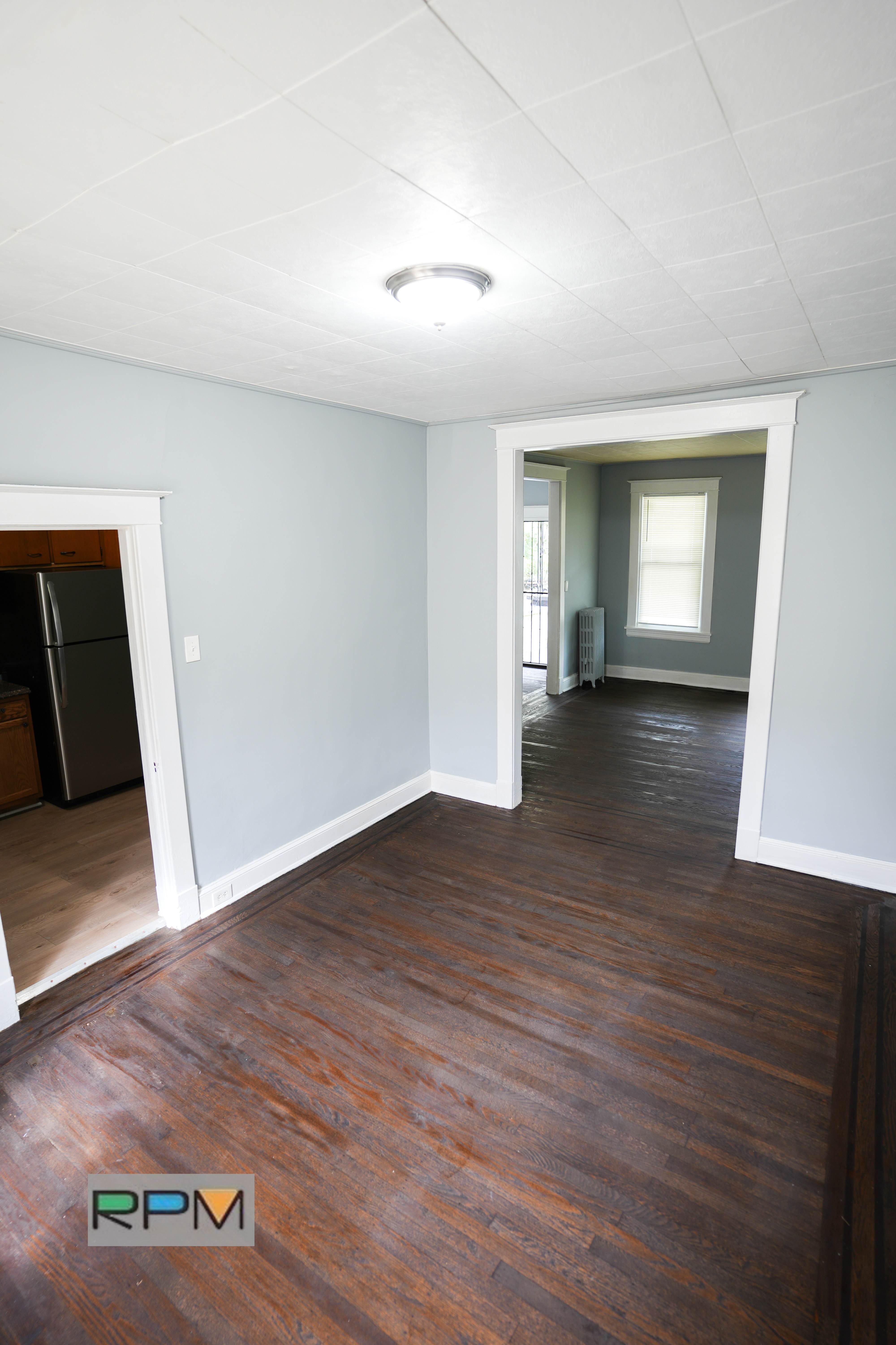 3221 Belmont Ave – photo 4