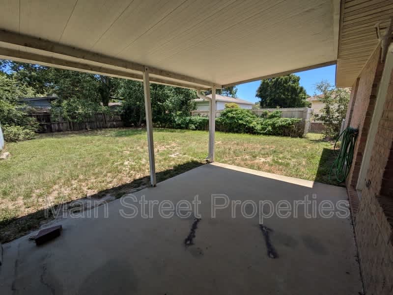 3359 Greenbriar Circle – photo 3