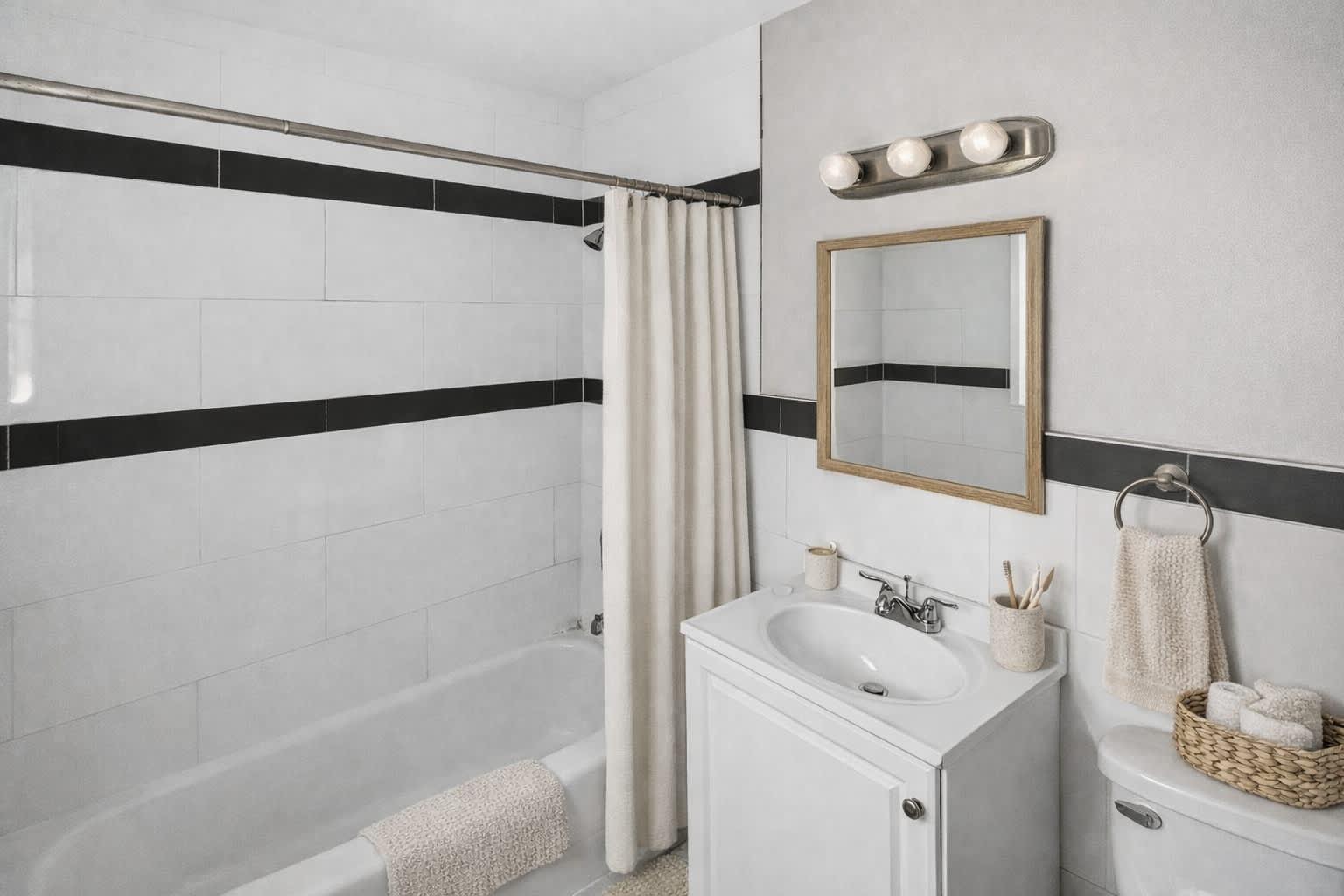 21 Willoughby St – photo 3