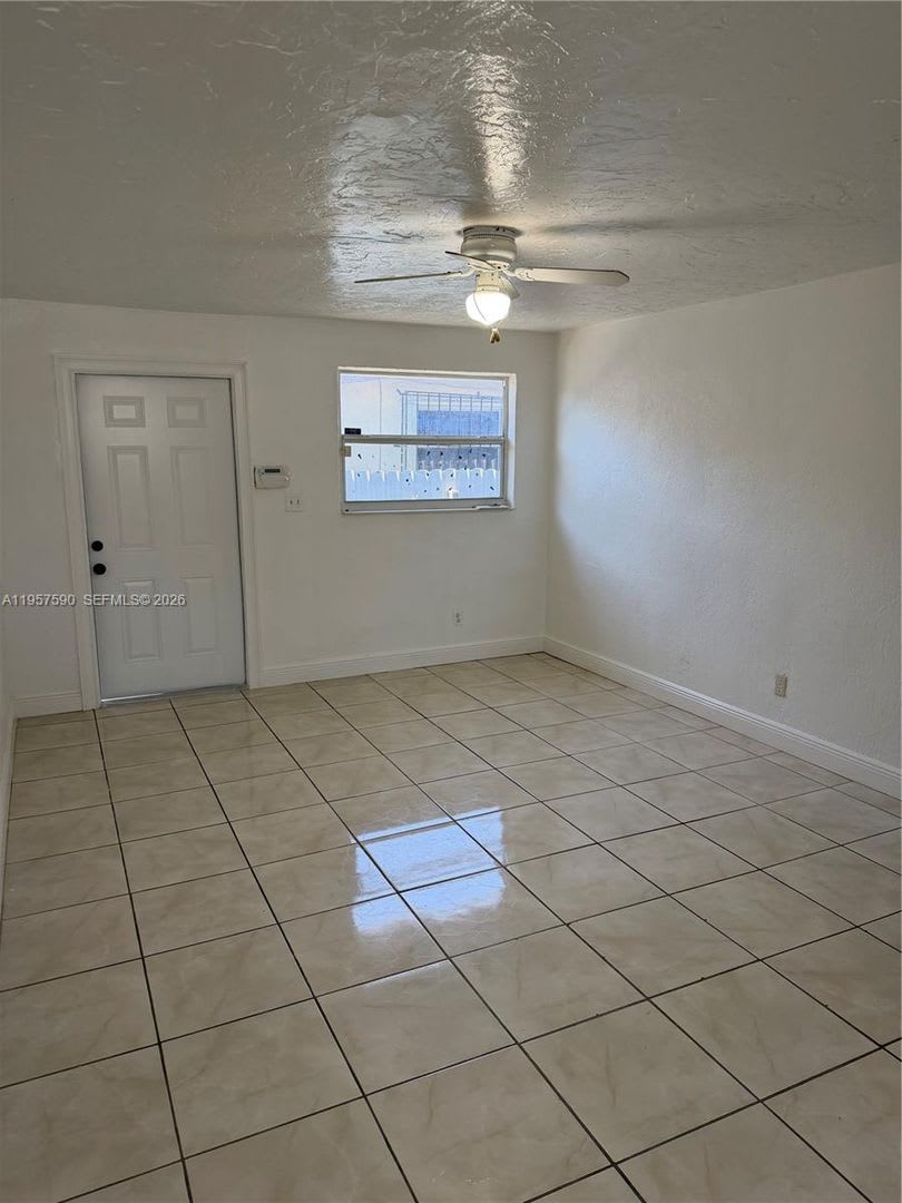 2287 NW 33rd Street 0, Miami, FL 33142 – photo 2