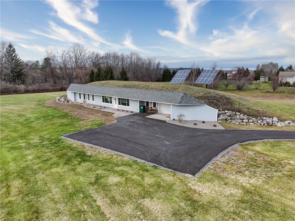 2654 Whalen Road – photo 4