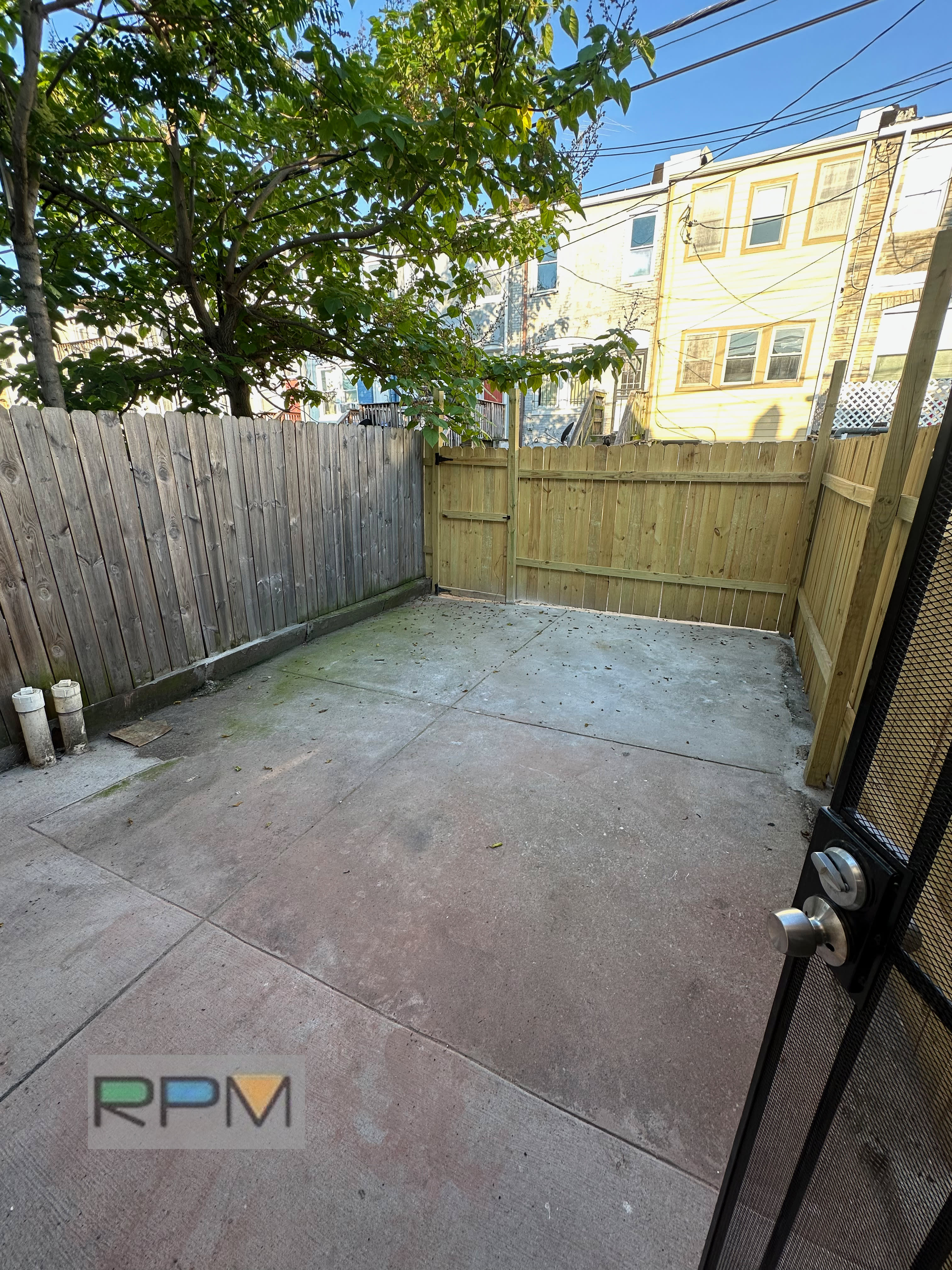 438 N Lakewood Ave – photo 3
