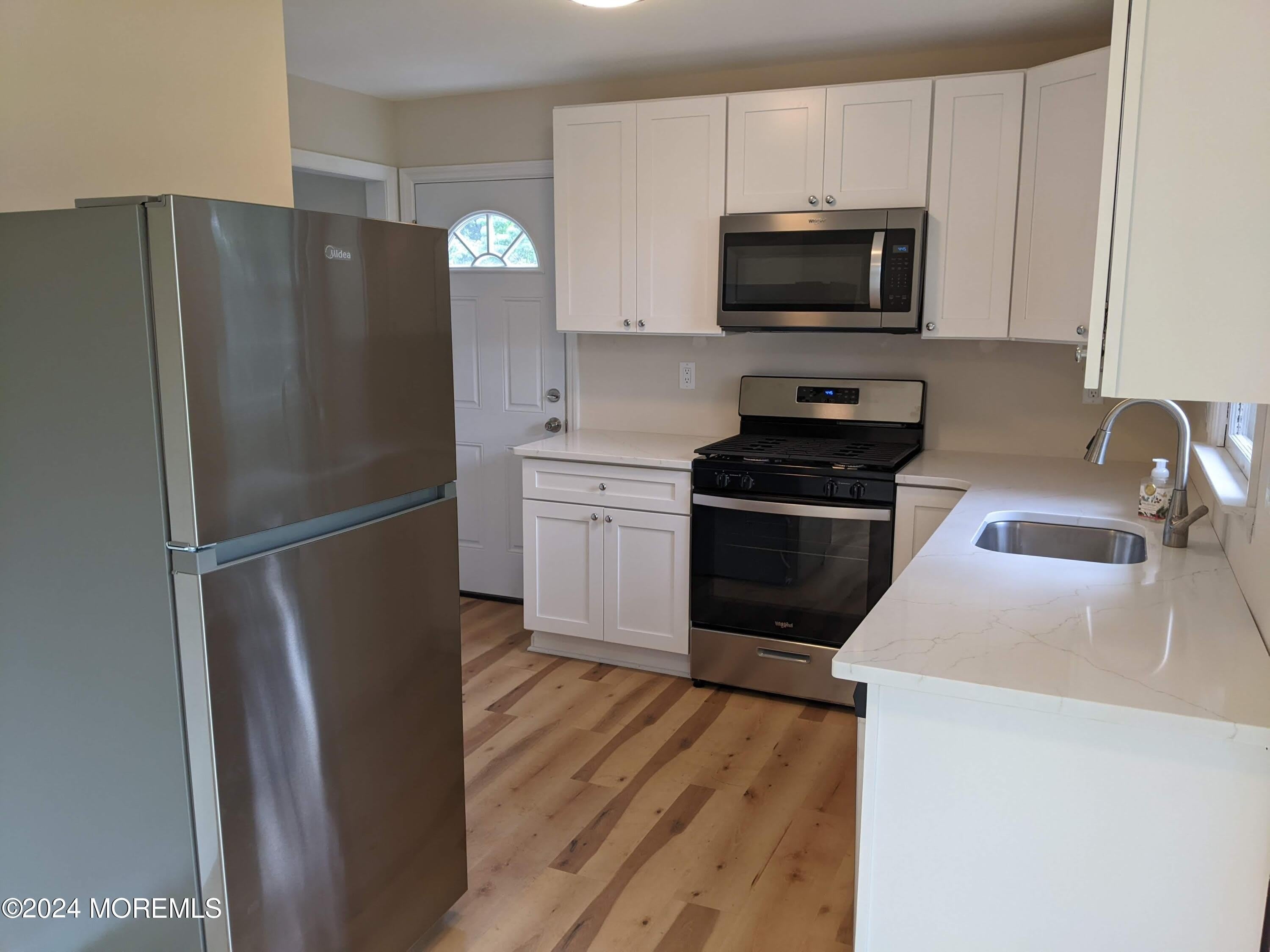 509 Stone Road – photo 3