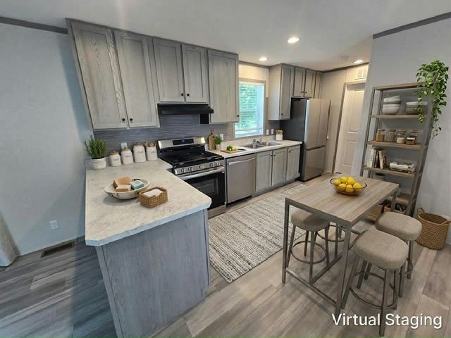 109 Maple Dr – photo 2