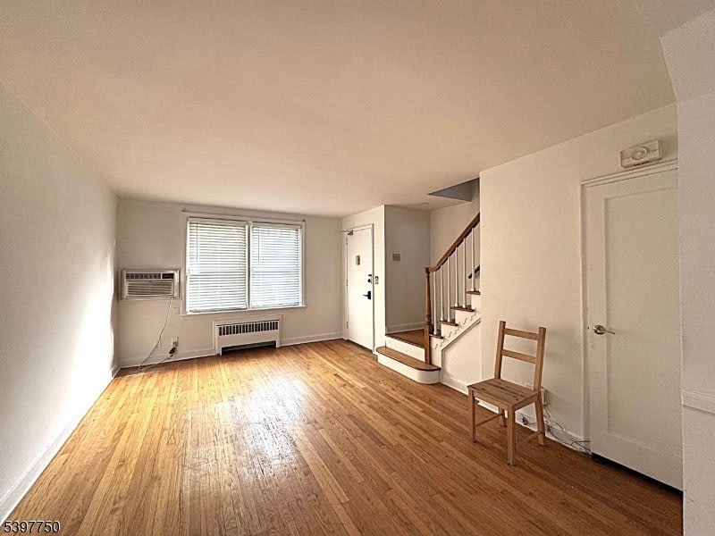 176 Millburn Ave – photo 5