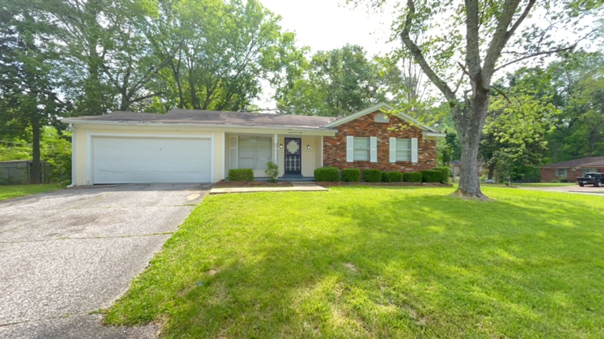 3450 Glenshaw Dr – photo 1