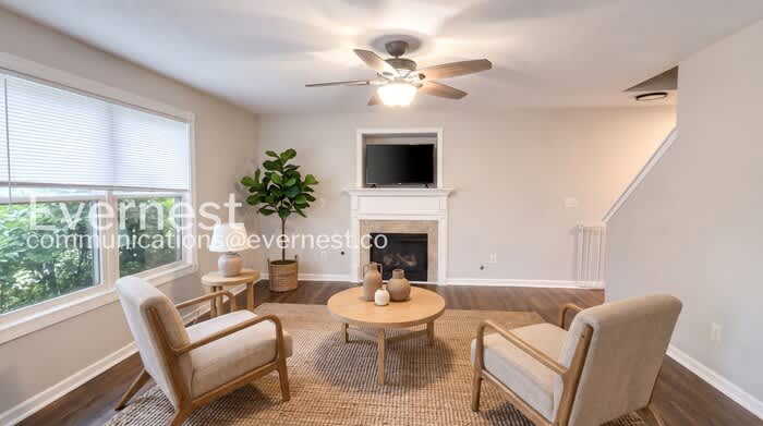 4759 Perlman Street – photo 2