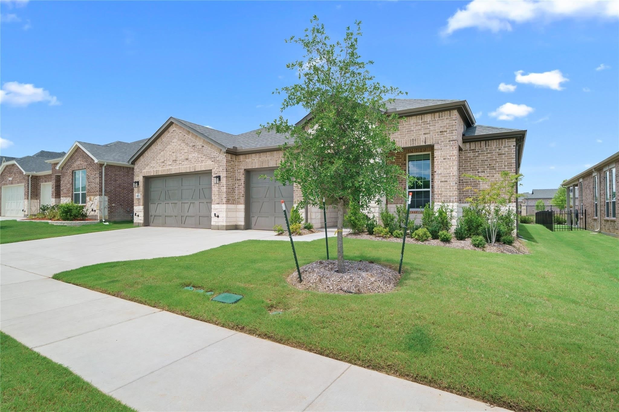 417 Raven Ridge Drive – photo 2