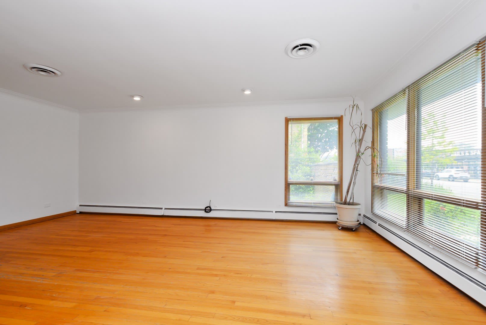 6238 W 63rd Street – photo 5