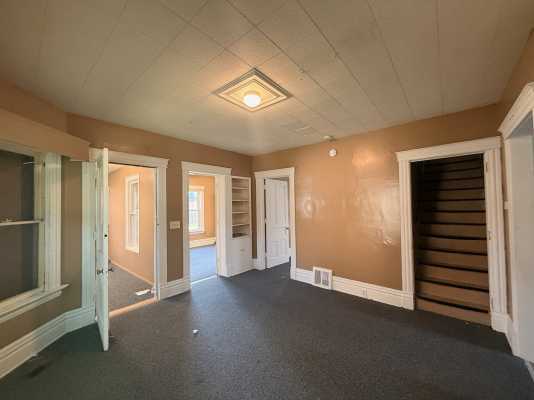 421 East Crosstown Parkway – photo 4