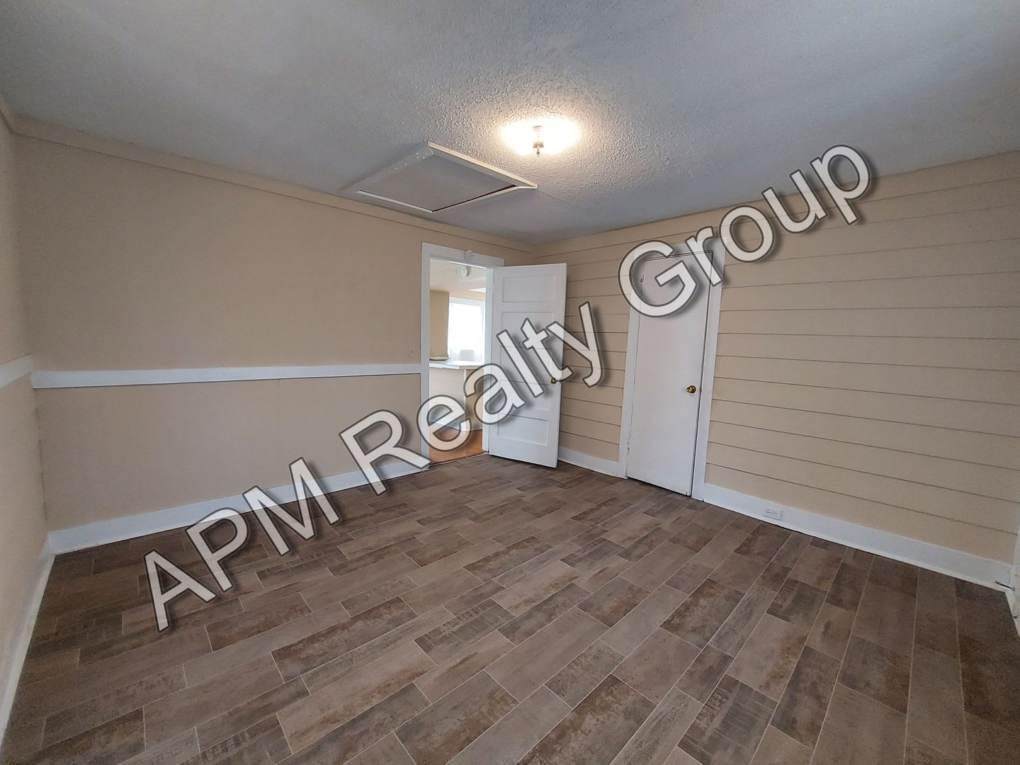 3 bedroom house in Melrose Heights – photo 2