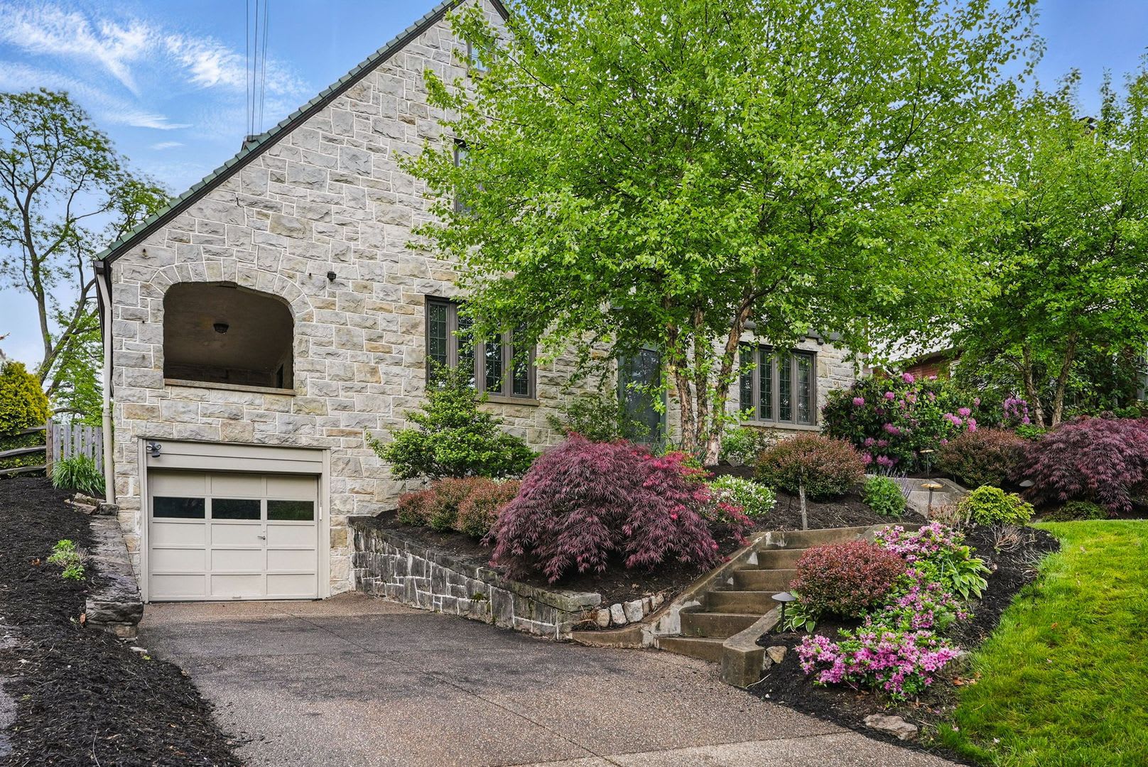 Charming Home – photo 3