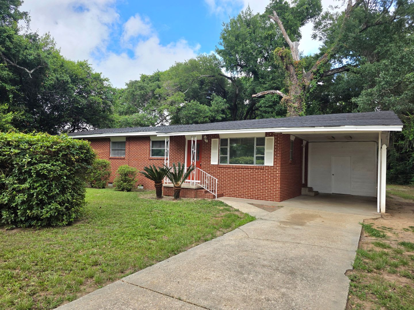 Quaint 3 Bedroom Home – photo 1