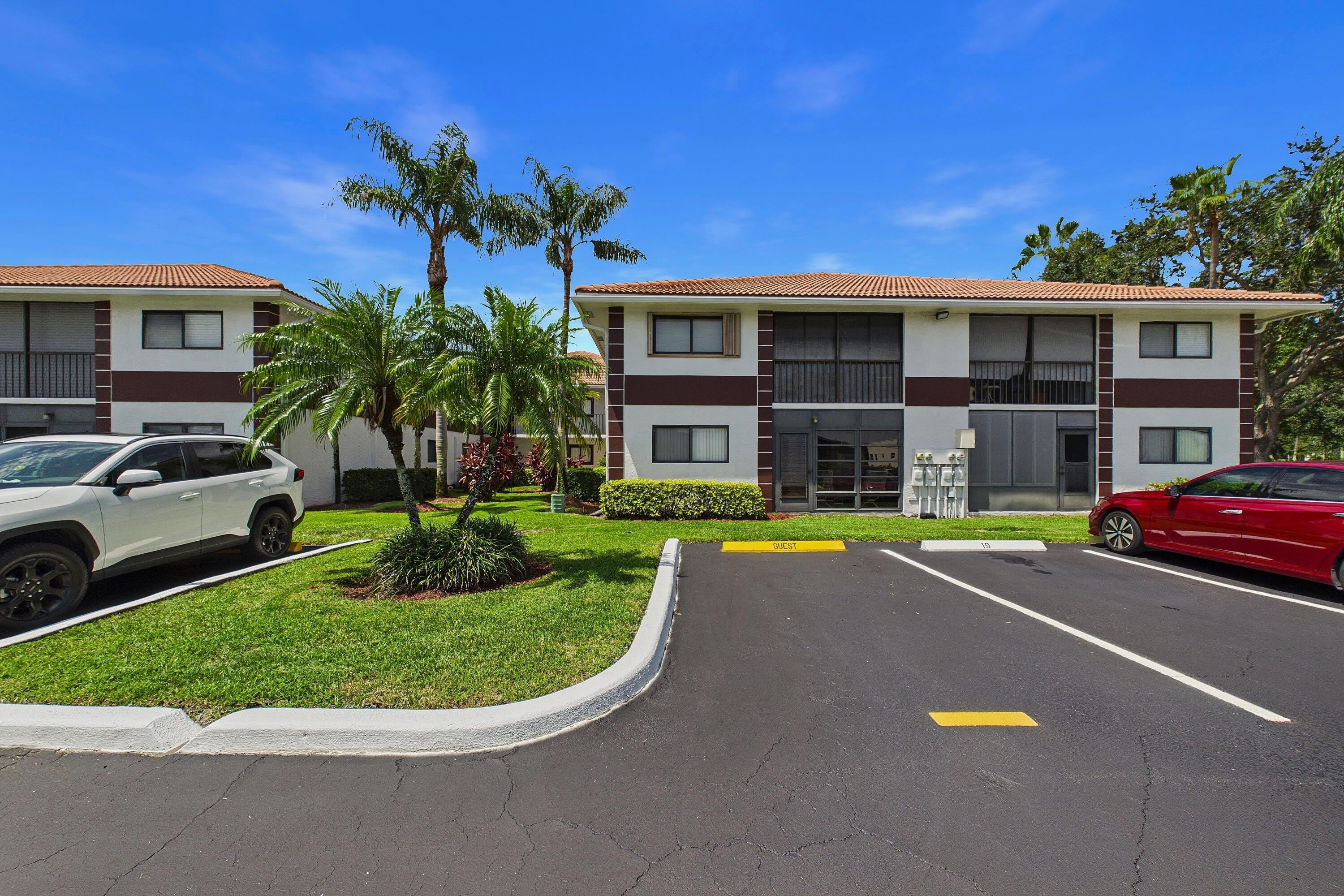 15451 PEMBRIDGE Drive – photo 3