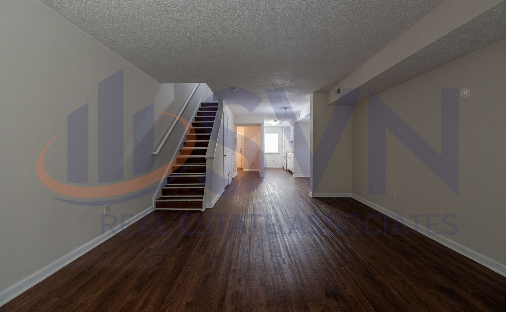 221 Schultz Street – 2BR/2.5BA Townhome in Chapel Hill – Water Included! – photo 2