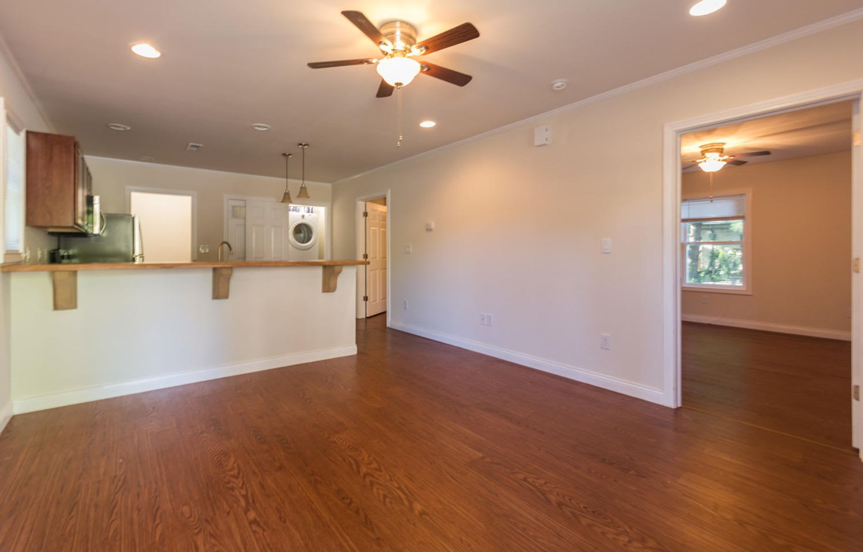 209 N. Madison – photo 4