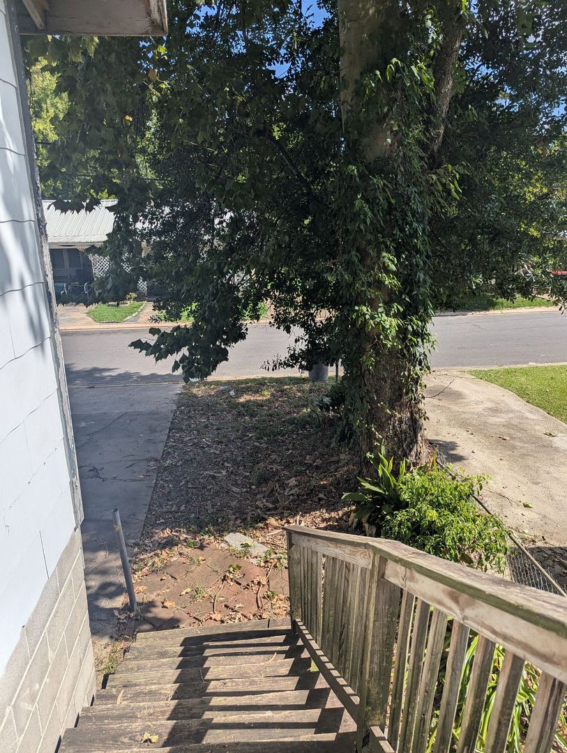 2 Bed 1 Bath House – photo 2