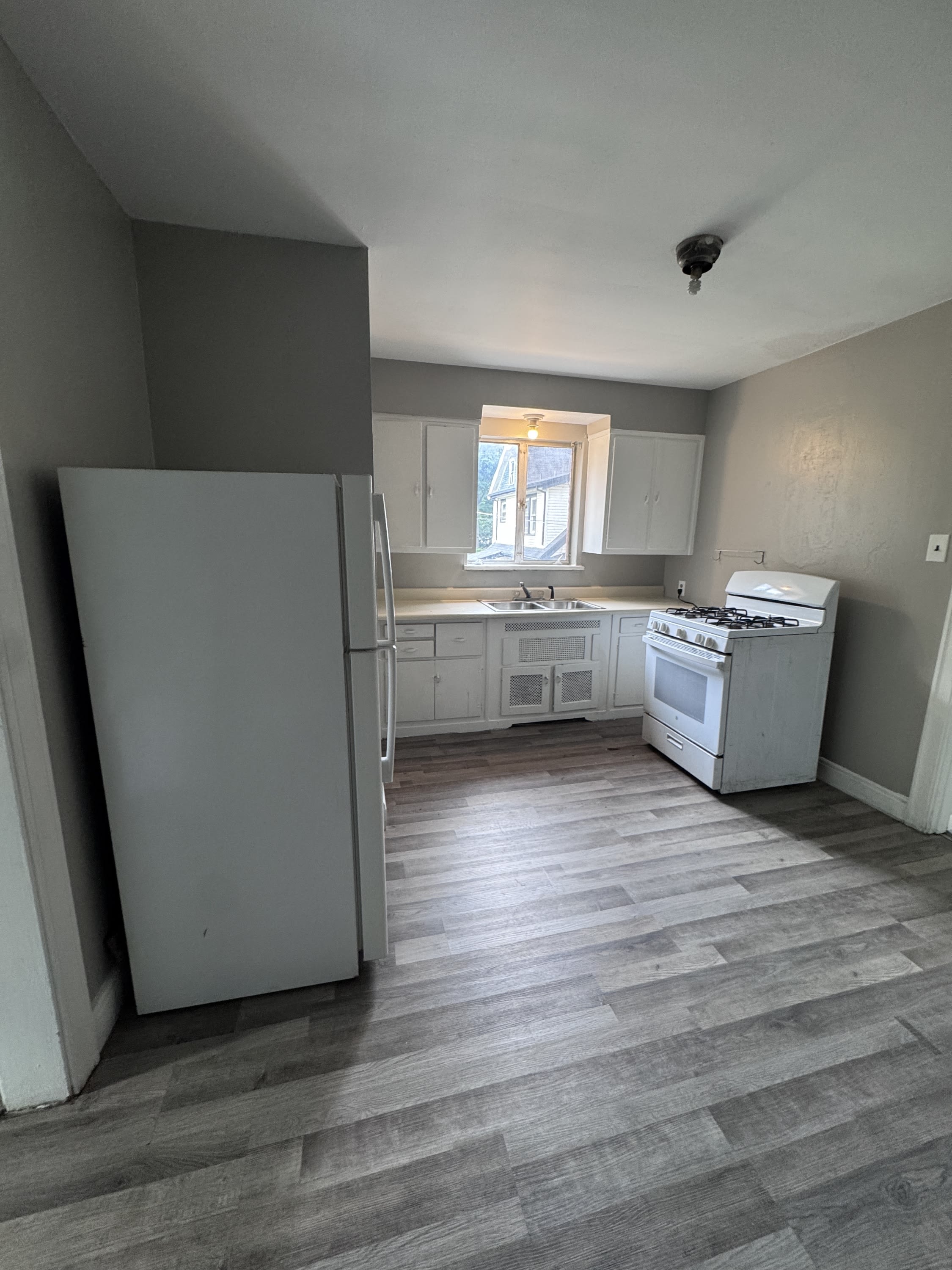 3872 Vine Street – photo 4
