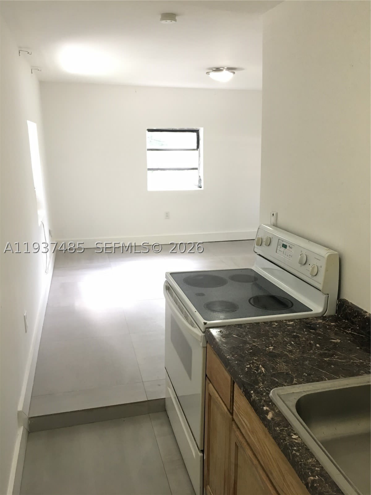 2612 NE 206th St – photo 2
