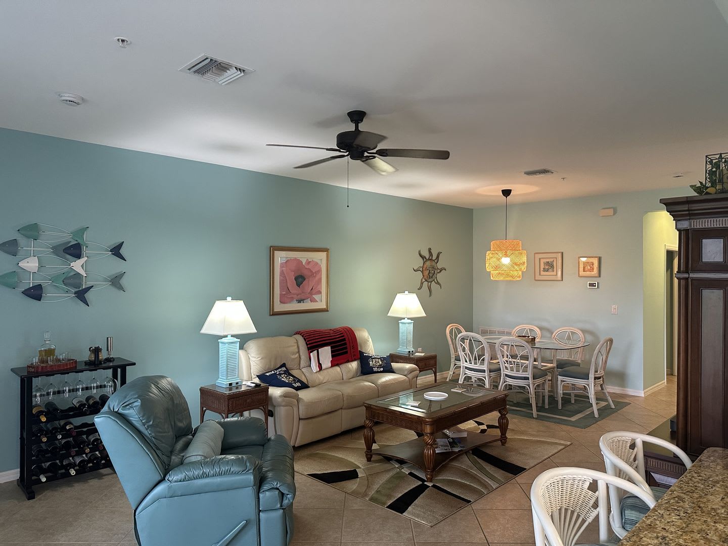 Furnished Turnkey 2 Den 2 Bath 1 Car Garage 1St Floor Condo In River Hall – photo 2