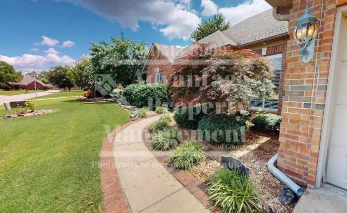4335 Gazebo Drive – photo 2