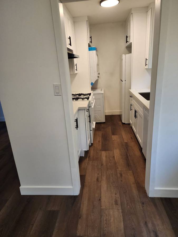 1540 Orange Grove Avenue – photo 3