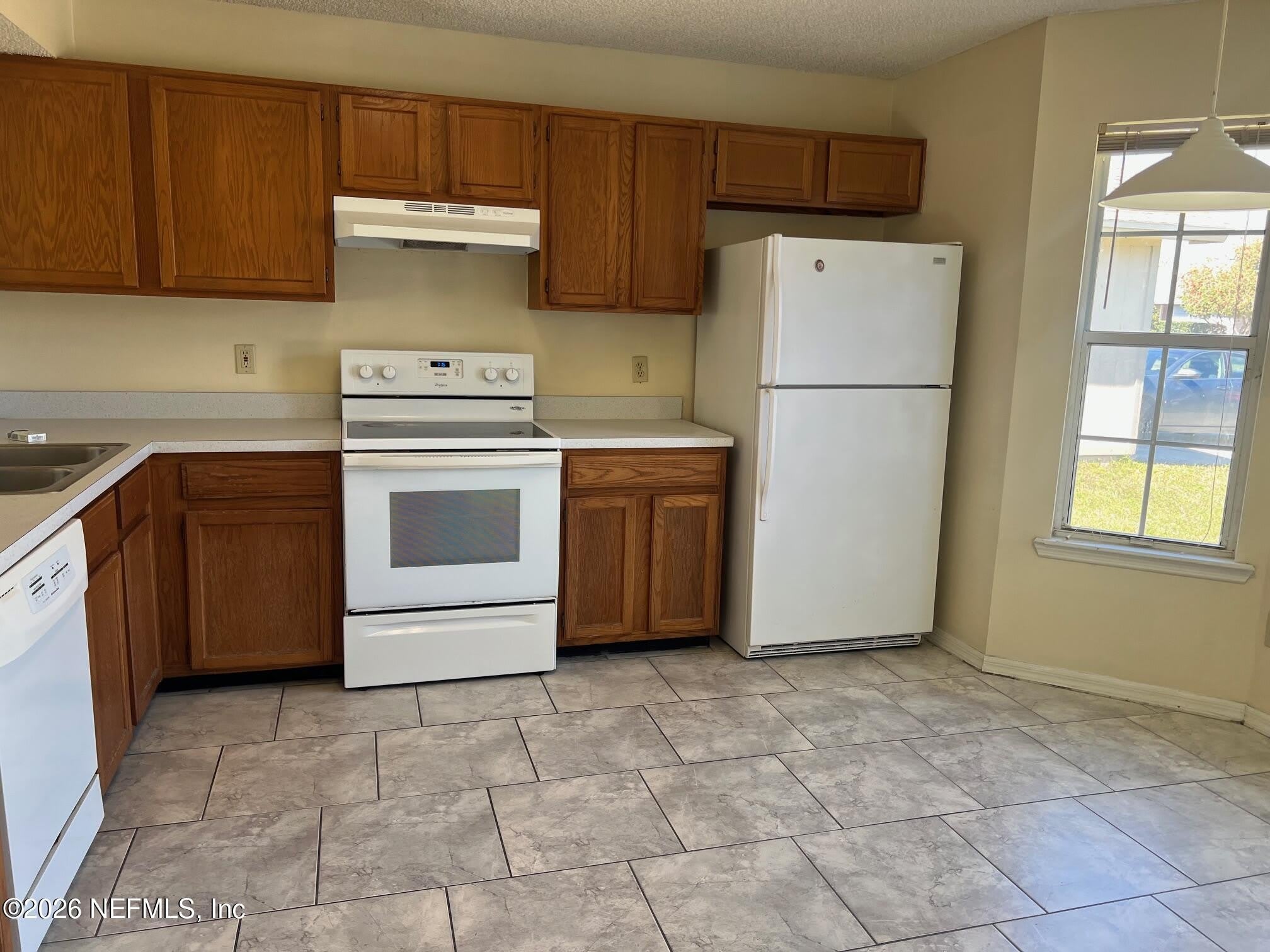 11170 WANDERING OAKS Drive – photo 4
