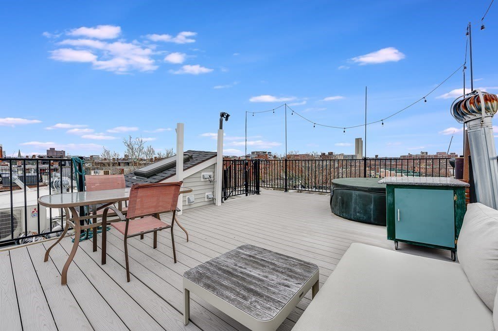 802 Tremont St – photo 3