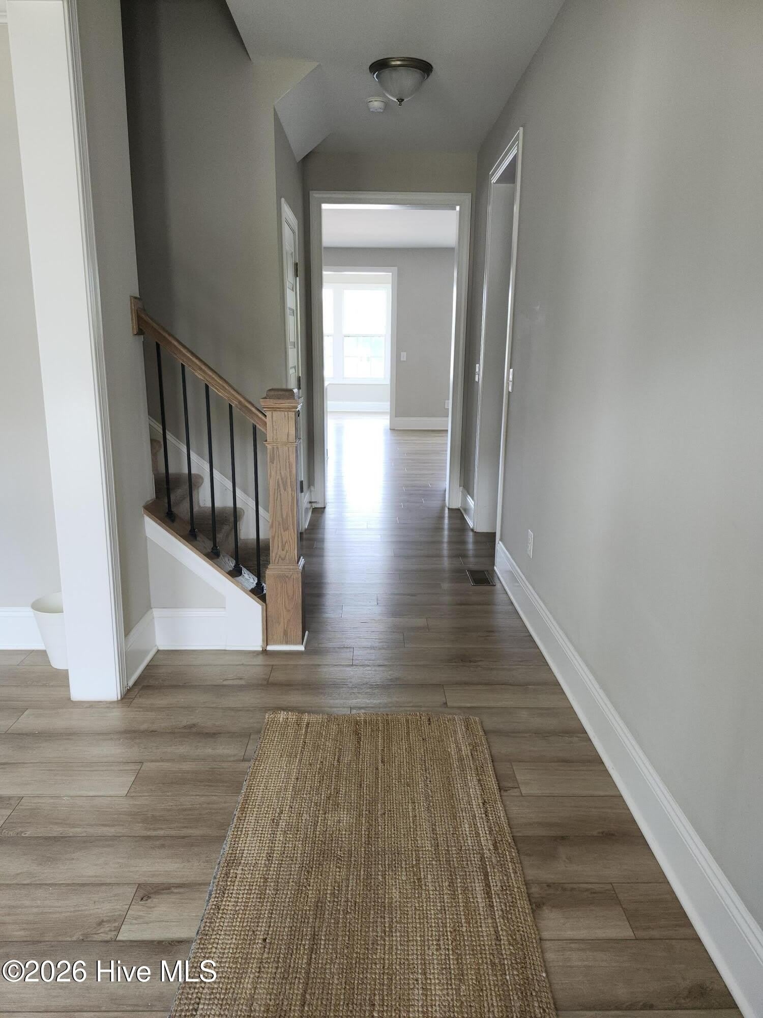 725 Hayworth Court – photo 2