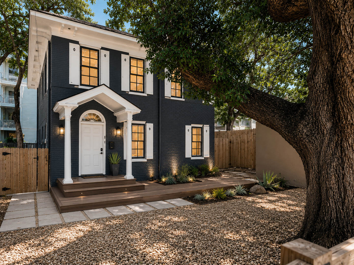 2623 Salado St – photo 1