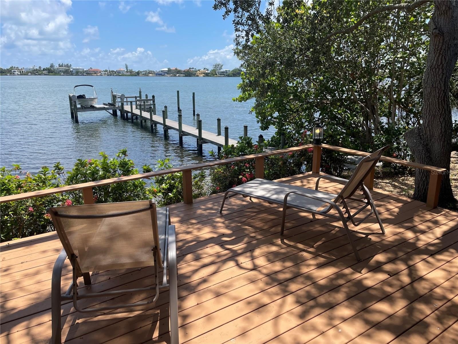 421 Waterside Lane – photo 3