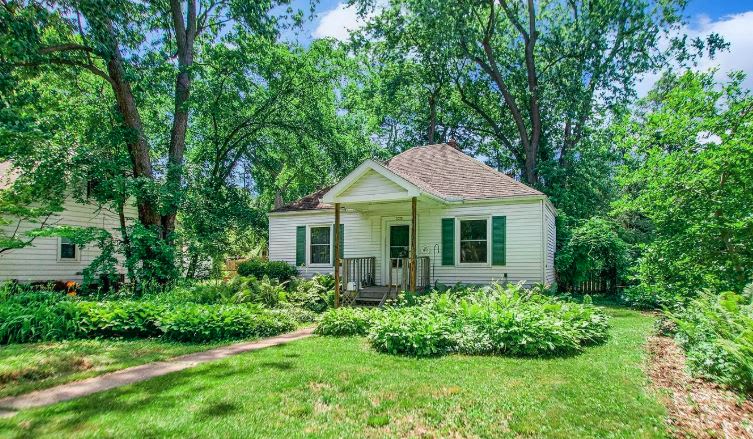 1015 Arborview Boulevard – photo 1